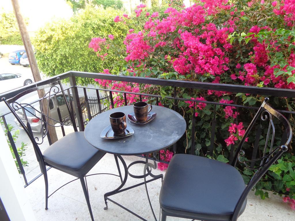Irene'S Apartments Limassol Habitación foto